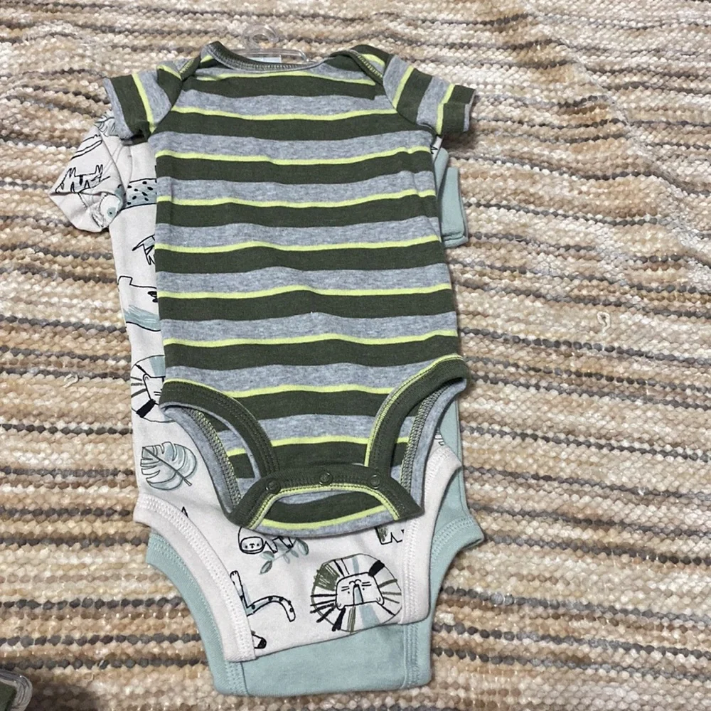 NEW. Carter’s (just one you) Baby boy Bundle of Onesie’s & pants. 3 mont… - Picture 11 of 15